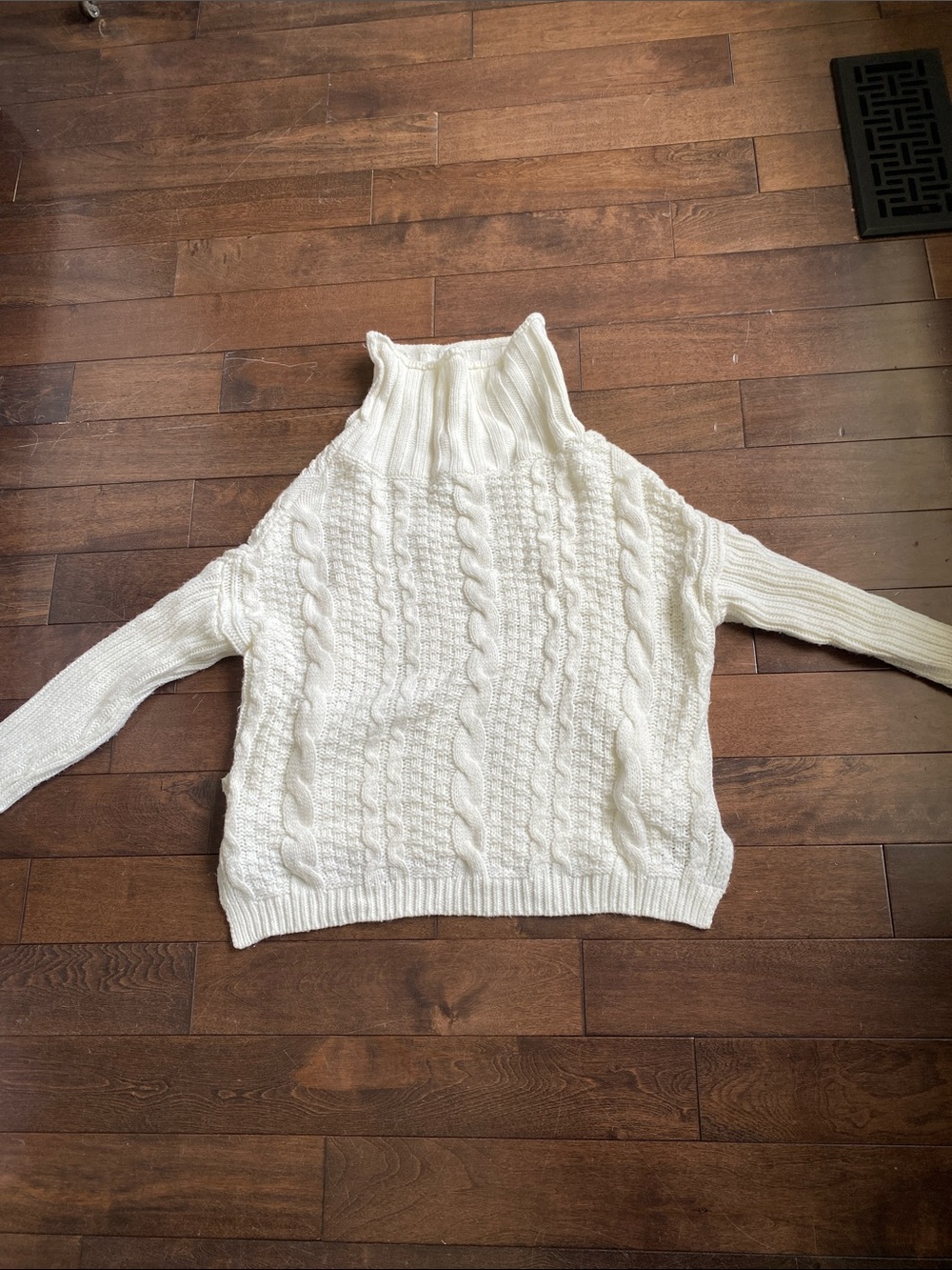 H&M Cream Cable Knit Turtleneck Sweater